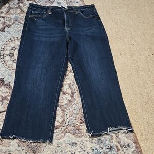 Stylish Navy Cropped Jeans for Women